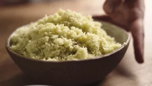 arroz de couve flor com abobora e sementes